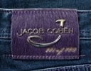 "Лимитированная" мужская коллекция от культовой итальянской джинсовой марки из Veneto (Венето) - JACOB COHEN поступила в наш интернет-бутик Camiceria. Лучший выбор из "001" номеров Selvedge-джинс из японского, американского и итальянского денима!